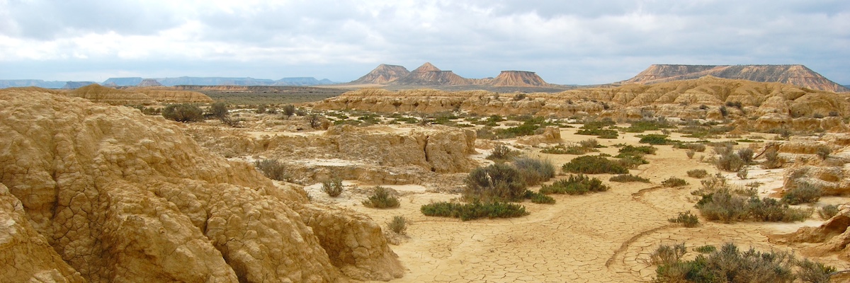 Halfwoestijn Bardenas Reales in Navarra (Spanje)