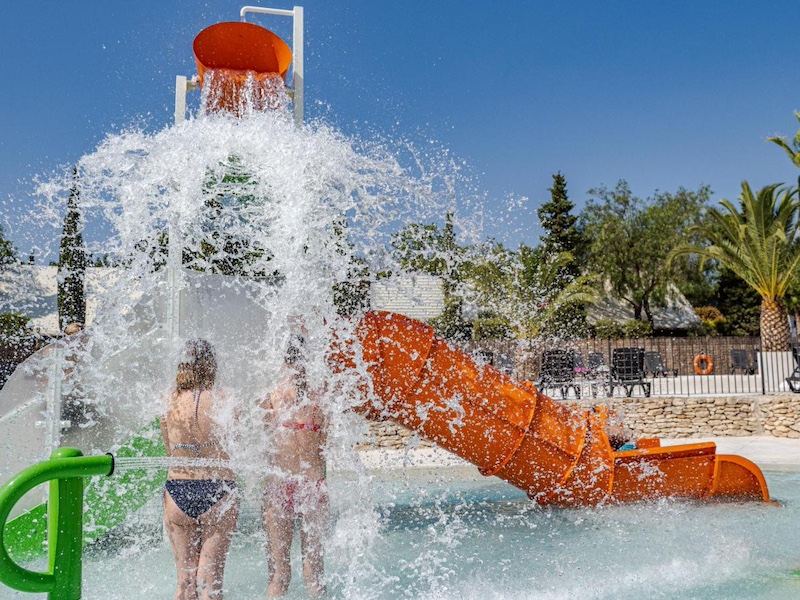 Waterpret op een kindercamping in Valencia