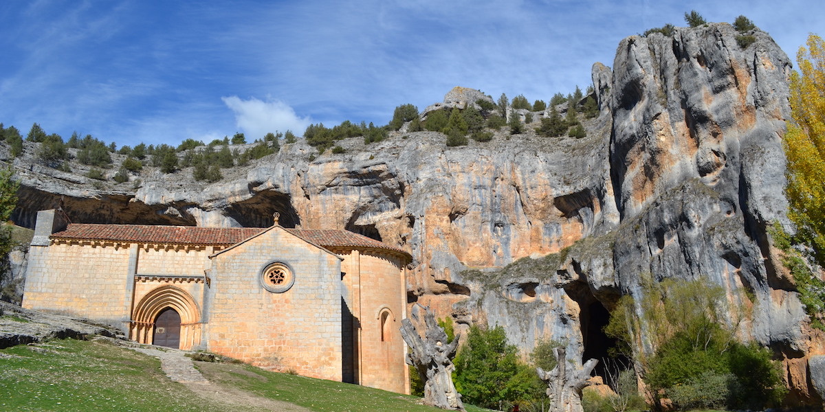 De Ermita de San Bartolomé in natuurpak Cañón de río Lobos (Midden-Spanje)