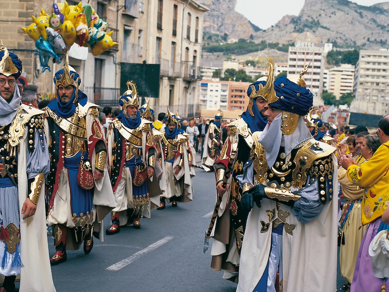 Moros y Cristianos feesten in Spanje (Alcoy, Valencia)