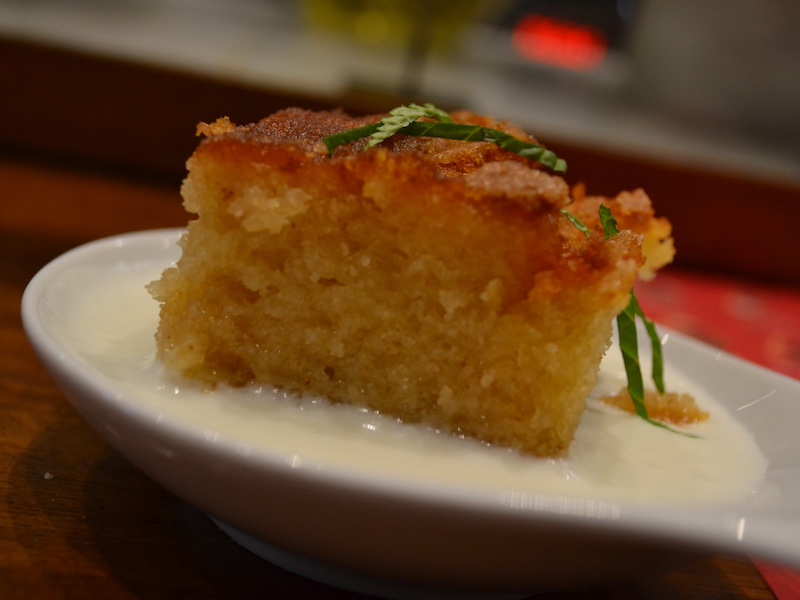 Zoete tapa in pintxos restaurant Txapela in Barcelona