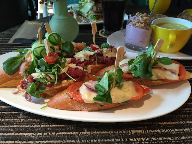 Tapasbord in Eetlokaal Zuiders in Uden