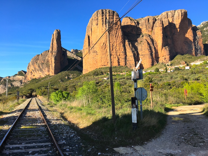 Spoorlijn bij Riglos (Huesca, Aragon)